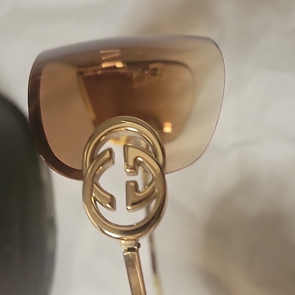 Vintage GUCCI Sunglasses - Picture 6 of 14